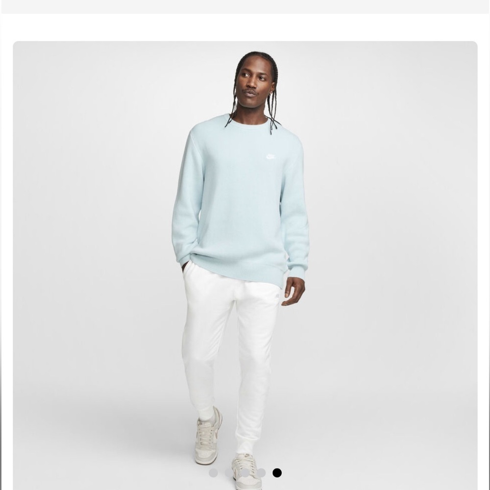 NWOT men’s NIKE crewneck sweater, light blue perfect condition! Size small - Picture 7 of 9